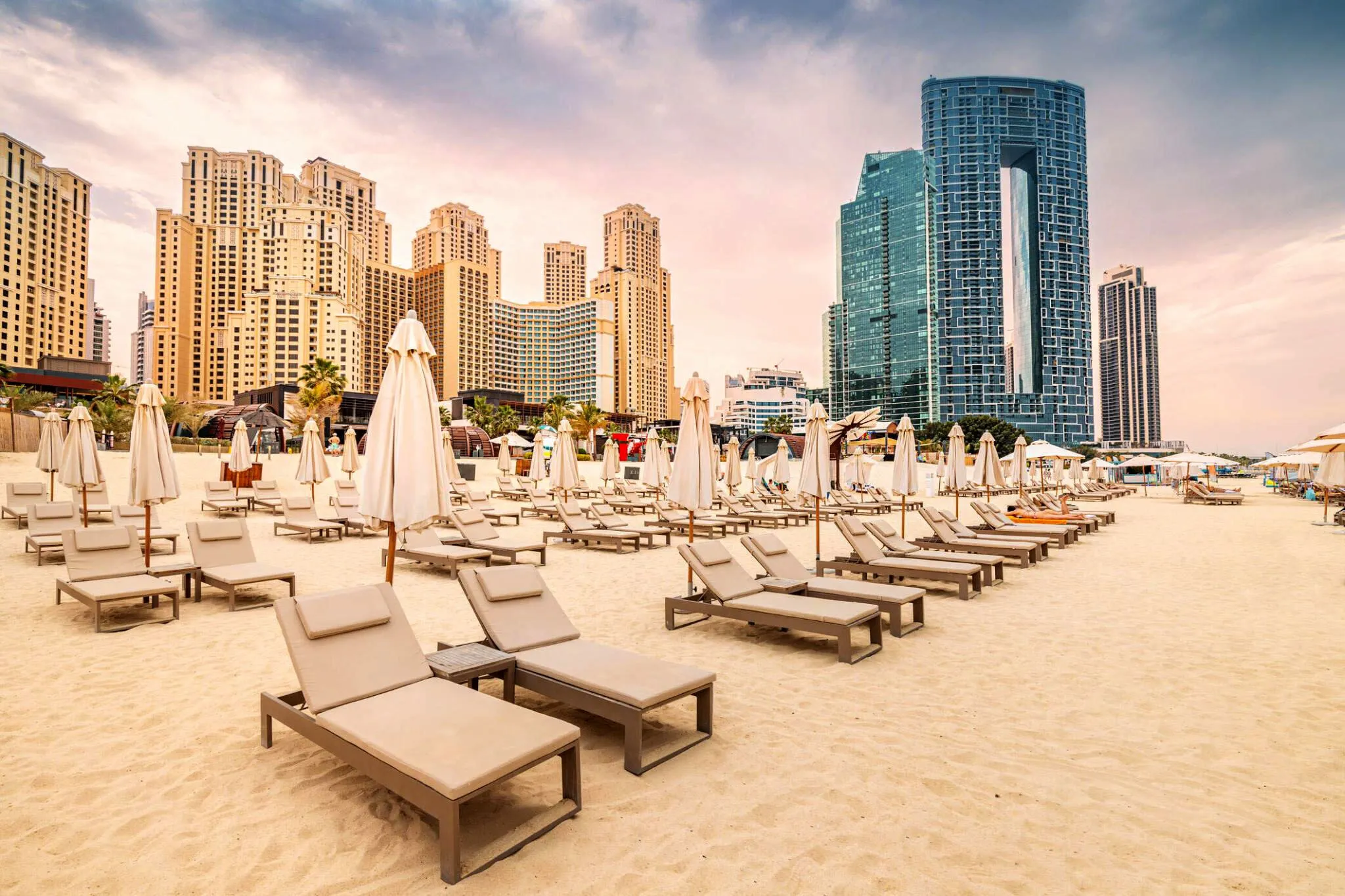 Discover Dubai’s ultimate adventure: the Fully Loaded Experience