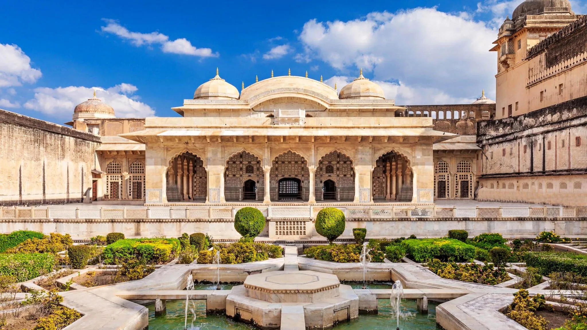 Discover the Majesty of Jaipur, Jodhpur, and Udaipur with Complimentary Speed Boat Ride Passes