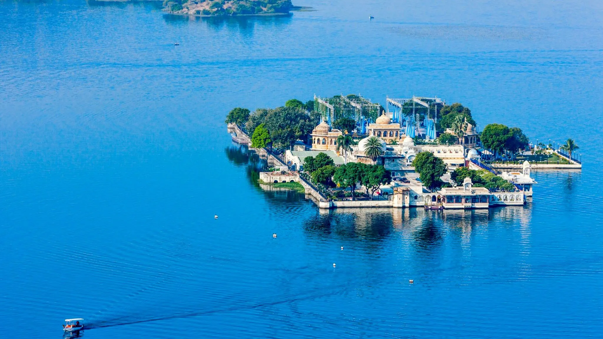 Discover the Majesty of Jaipur, Jodhpur, and Udaipur with Complimentary Speed Boat Ride Passes