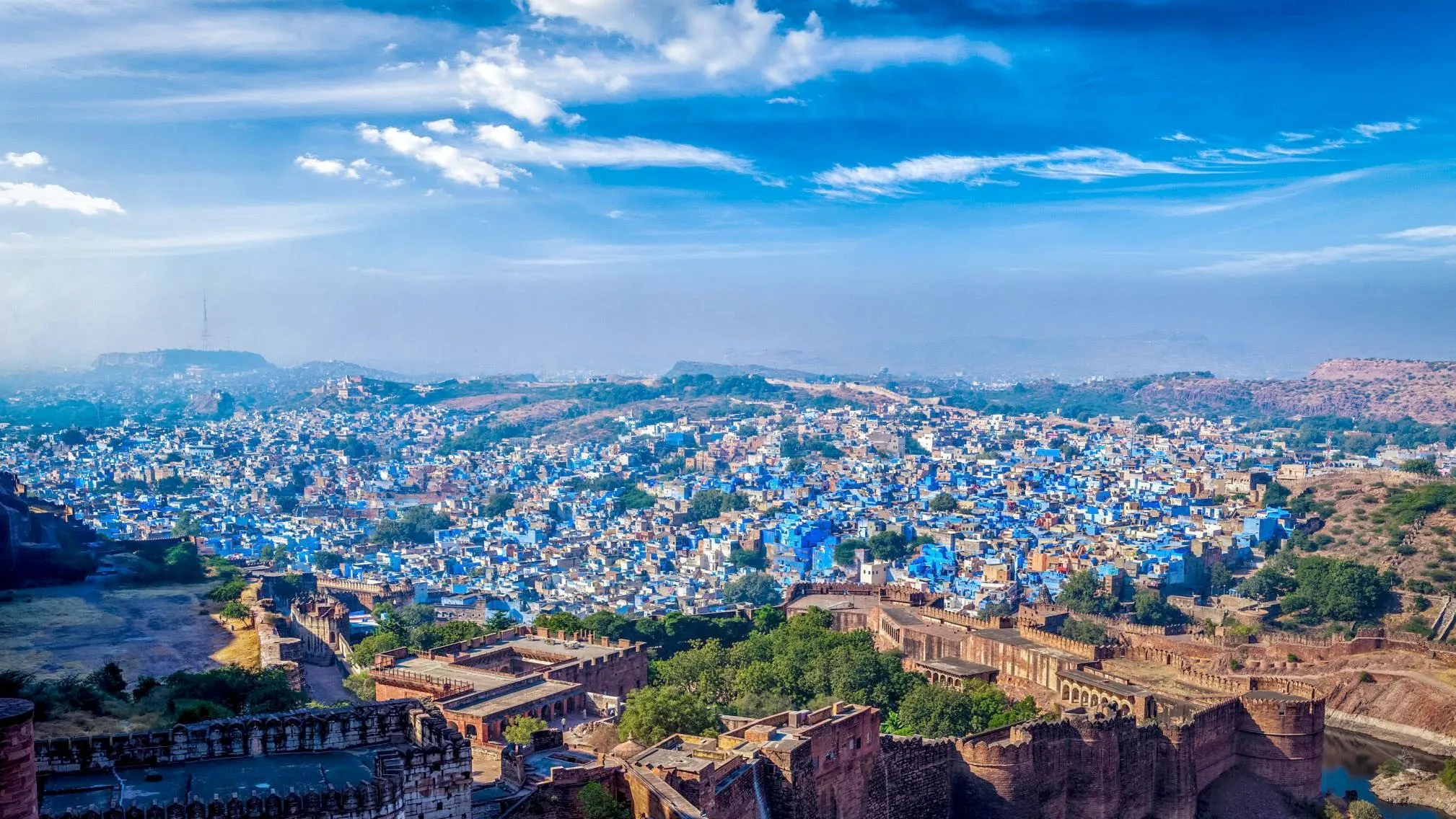 Discover the Majesty of Jaipur, Jodhpur, and Udaipur with Complimentary Speed Boat Ride Passes