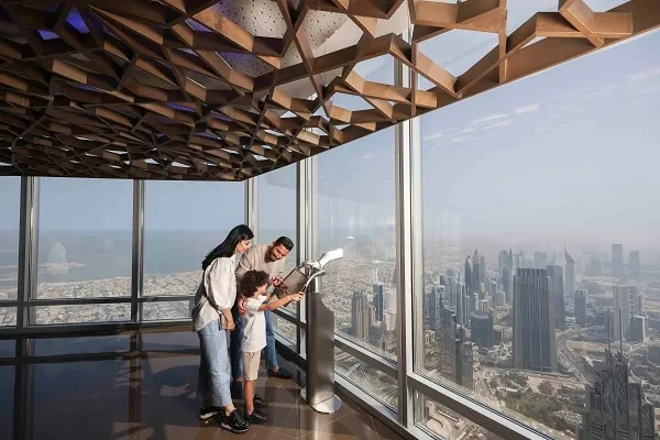 Burj Khalifa 124 + 125 Floor Observation Deck Ticket – Dubai